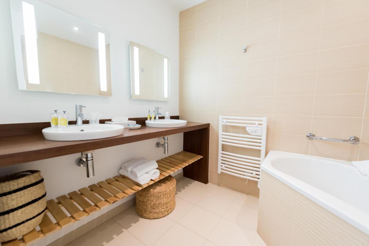 Hotel La Jetee Saint-Martin-de-Ré Zewnętrze zdjęcie